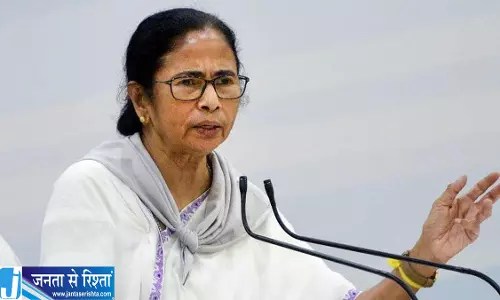 नंदीग्राम के बाद ममता की सियासत में नया मोड़ समर्थन को लेकर बड़ा फैसला नंदीग्राम के बाद ममता की सियासत में नया मोड़ समर्थन को लेकर बड़ा फैसला