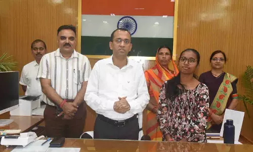 मुख्यमंत्री साय की संवेदनशील पहल से पूजा के डॉक्टर बनने के सपने को मिला संबल