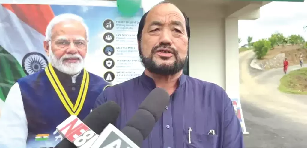 पैटन ने भरोसा दिलाया कि वे कैबिनेट और प्रधानमंत्री के सामने PAP का मुद्दा उठाएंगे