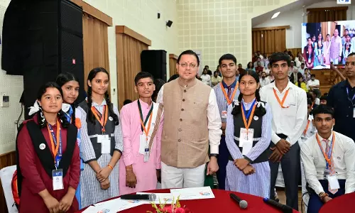 मुख्यमंत्री युवा विद्यार्थी मंथन कार्यक्रम में 140 चयनित छात्र-छात्राओं से CM ने किया संवाद मुख्यमंत्री युवा विद्यार्थी मंथन कार्यक्रम में 140 चयनित छात्र-छात्राओं से CM ने किया संवाद