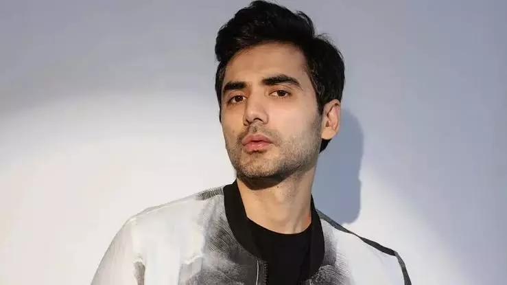कनिका ढिल्लन की फिल्म को लेकर इश्वाक सिंह ने खोले कई राज कनिका ढिल्लन की फिल्म को लेकर इश्वाक सिंह ने खोले कई राज