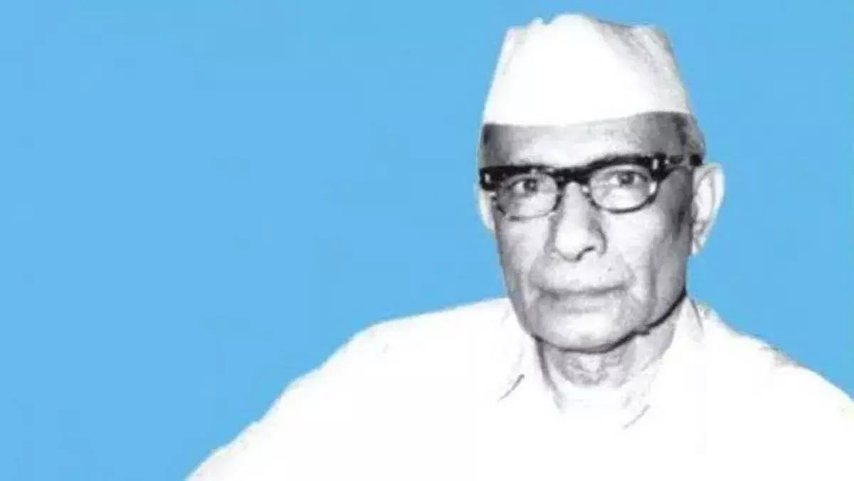 दिग्गज पाथराधिपर के. सुकुमारन की 45वीं पुण्यतिथि पर विशेष सभा दिग्गज पाथराधिपर के. सुकुमारन की 45वीं पुण्यतिथि पर विशेष सभा