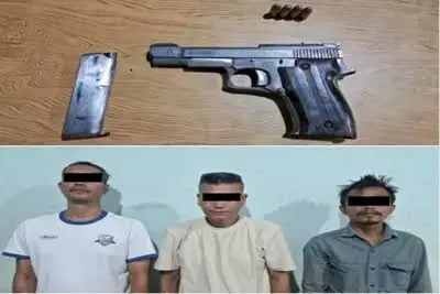 मणिपुर: वसूली के आरोप में पुलिसकर्मी और 2 अन्य सलाखों के पीछे मणिपुर: वसूली के आरोप में पुलिसकर्मी और 2 अन्य सलाखों के पीछे