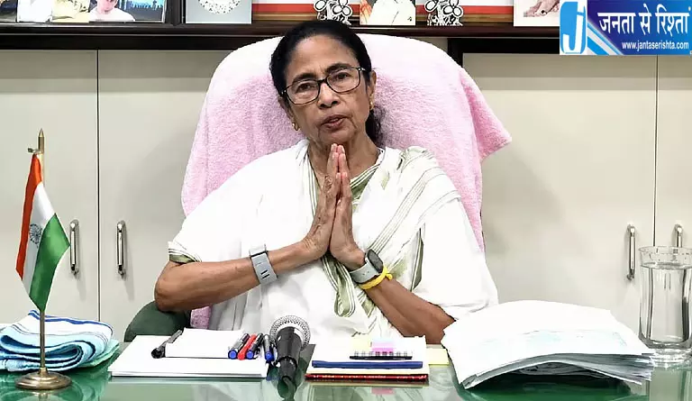 EC को ममता गुट ने सौंपे नए विकल्प EC को ममता गुट ने सौंपे नए विकल्प