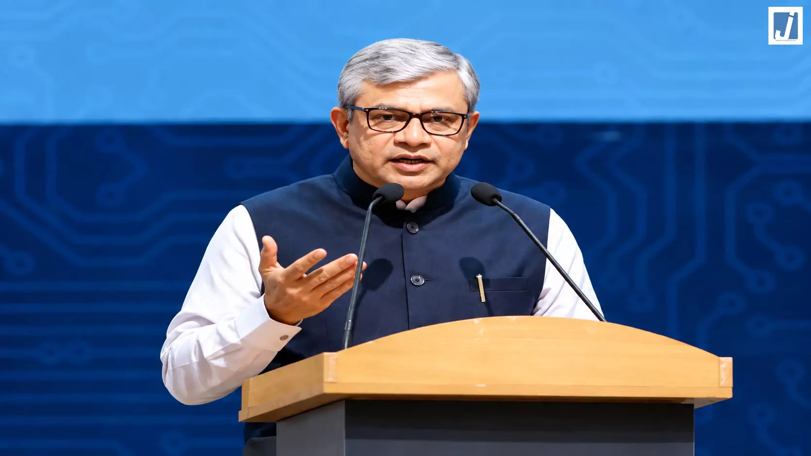 रेल मंत्री अश्विनी वैष्णव 9 अक्टूबर को पहुंचेंगे रायपुर रेल मंत्री अश्विनी वैष्णव 9 अक्टूबर को पहुंचेंगे रायपुर