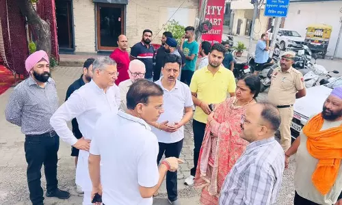 जगाधरी में मेयर और MC प्रमुख ने सड़क निर्माण कार्य का निरीक्षण किया