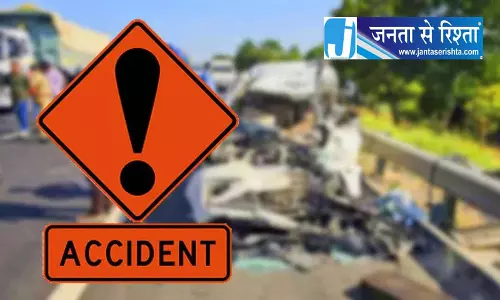 गणेश विसर्जन से लौट रहे परिवार की मौत