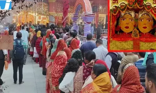 मां नंदा-सुनंदा के दरबार में उमड़ी भक्तों की भीड़