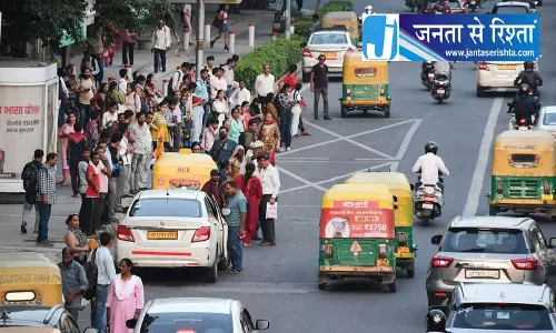 DTC हड़ताल ने बढ़ाई परिवहन की चिंता