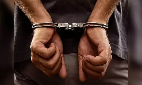 10 लाख में 1 करोड़ की जमीन का झांसा, करोड़ों की ठगी करने वाले गिरोह के पांच आरोपी गिरफ्तार 10 लाख में 1 करोड़ की जमीन का झांसा, करोड़ों की ठगी करने वाले गिरोह के पांच आरोपी गिरफ्तार