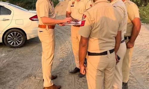 हरियाणा-UP बॉर्डर चेकपोस्ट पहुंचे करनाल SP