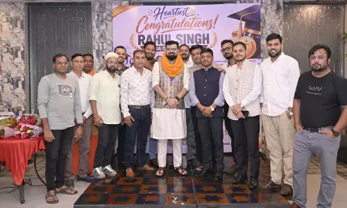 गोल्ड मेडल की चमक से गौरवान्वित हुआ कृष्णा पैराडाइज गोल्ड मेडल की चमक से गौरवान्वित हुआ कृष्णा पैराडाइज