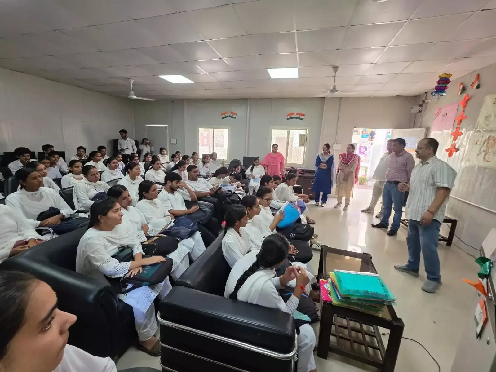 Kathua: हिमायत योजना के तहत युवाओं को रोजगार की जानकारी