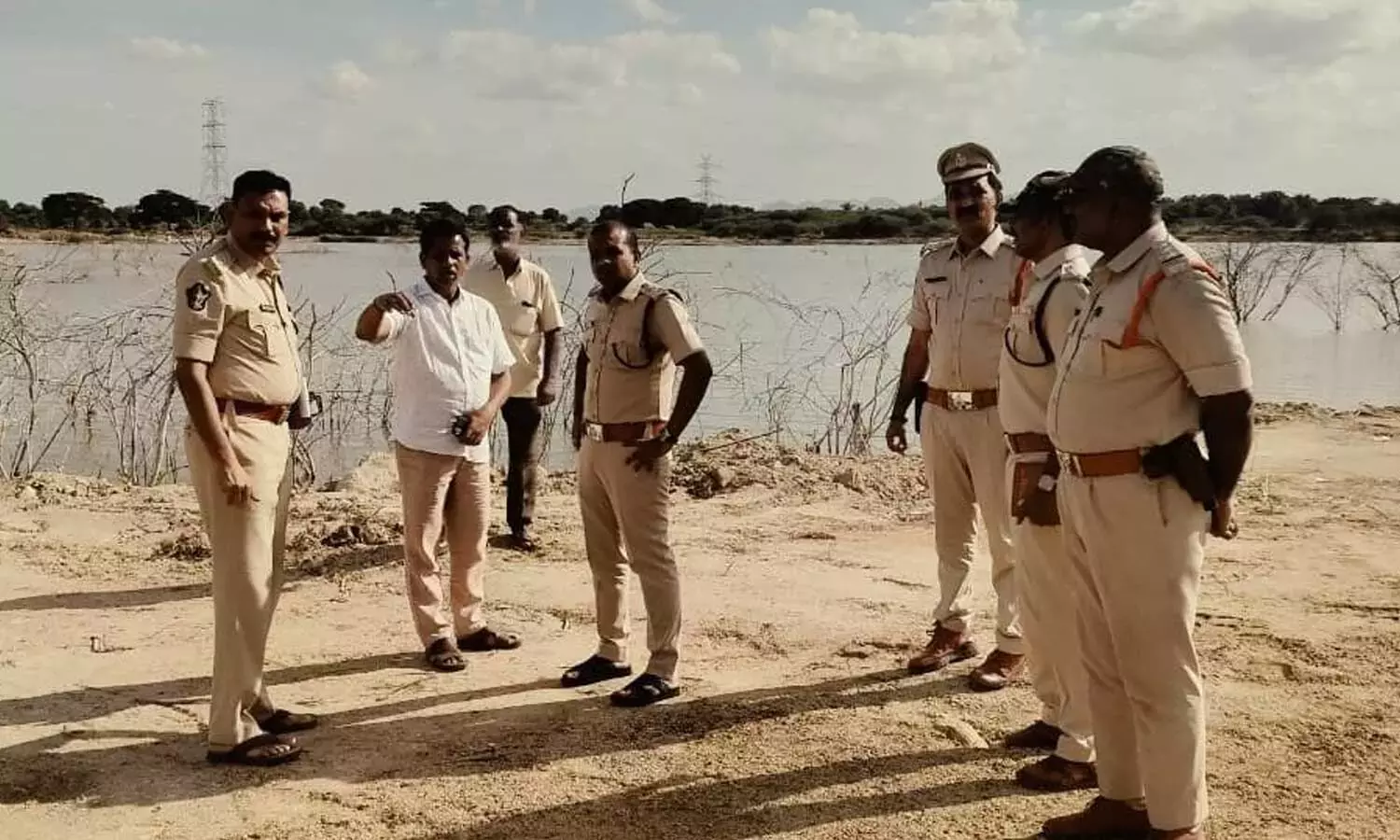 Andhra: एसपी ने गणेश विसर्जन को लेकर सुरक्षा का निरीक्षण किया