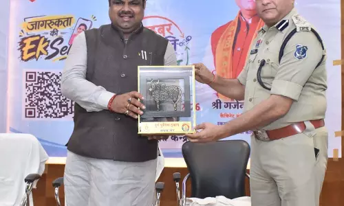 STF जवानों को मिला साइबर सुरक्षा प्रशिक्षण, मंत्री गजेन्द्र यादव रहे मुख्य अतिथि STF जवानों को मिला साइबर सुरक्षा प्रशिक्षण, मंत्री गजेन्द्र यादव रहे मुख्य अतिथि