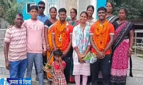 एशिया कप में सुंदरगढ़ के खिलाड़ियों ने बढ़ाया मान एशिया कप में सुंदरगढ़ के खिलाड़ियों ने बढ़ाया मान
