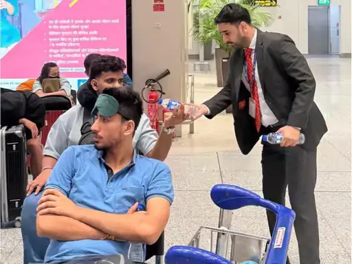 दिल्ली एयरपोर्ट पर स्पाइसजेट की कई उड़ानें प्रभावित, यात्रियों को हुई परेशानी