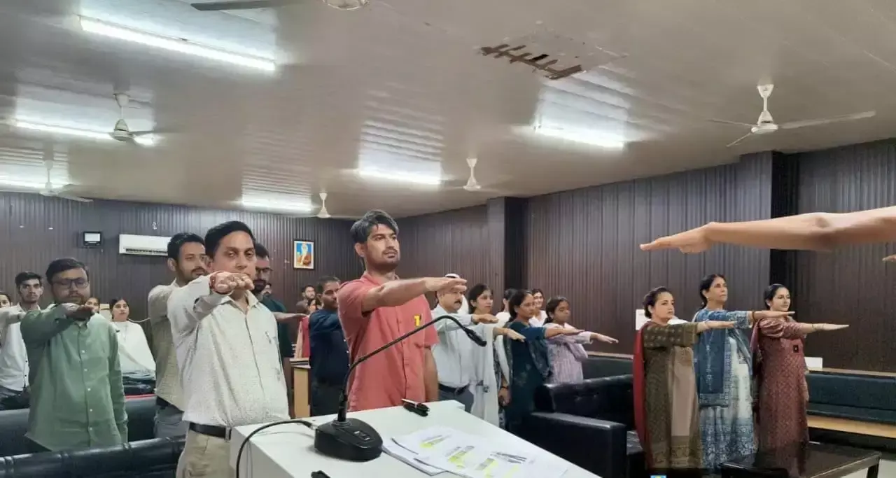 Basohli: नशामुक्त भारत अभियान से जुड़े जीडीसी बसोहली के छात्र Basohli: नशामुक्त भारत अभियान से जुड़े जीडीसी बसोहली के छात्र
