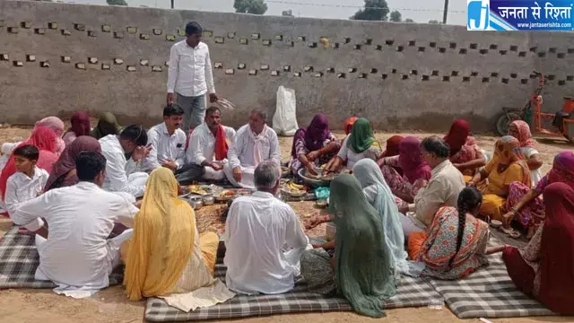 ग्रामीणों ने 142 दिन में तैयार की भव्य गोशाला, बेसहारा गोवंश को मिलेगा सहारा ग्रामीणों ने 142 दिन में तैयार की भव्य गोशाला, बेसहारा गोवंश को मिलेगा सहारा