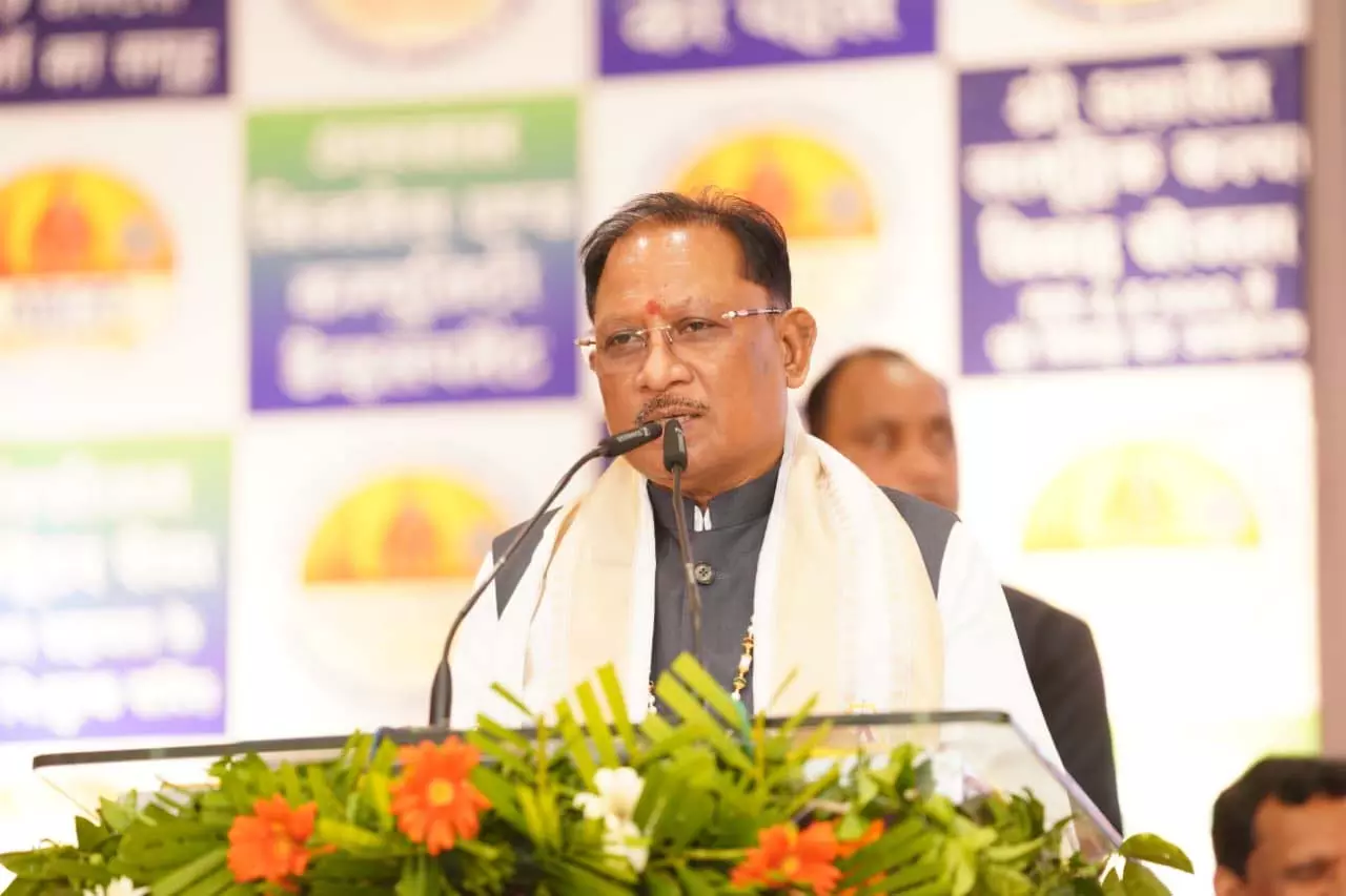 मुख्यमंत्री ने ट्रेड फेयर का किया शुभारंभ, ‘अग्रकुल दर्शन’ पत्रिका का किया विमोचन मुख्यमंत्री ने ट्रेड फेयर का किया शुभारंभ, ‘अग्रकुल दर्शन’ पत्रिका का किया विमोचन
