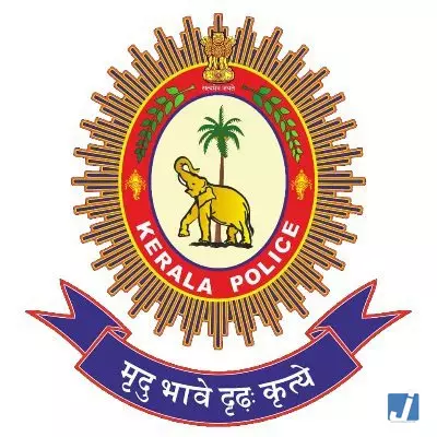 केरल पुलिस बेहतरीन काम करने वाले अधिकारियों और नागरिकों को सम्मानित करेगी केरल पुलिस बेहतरीन काम करने वाले अधिकारियों और नागरिकों को सम्मानित करेगी