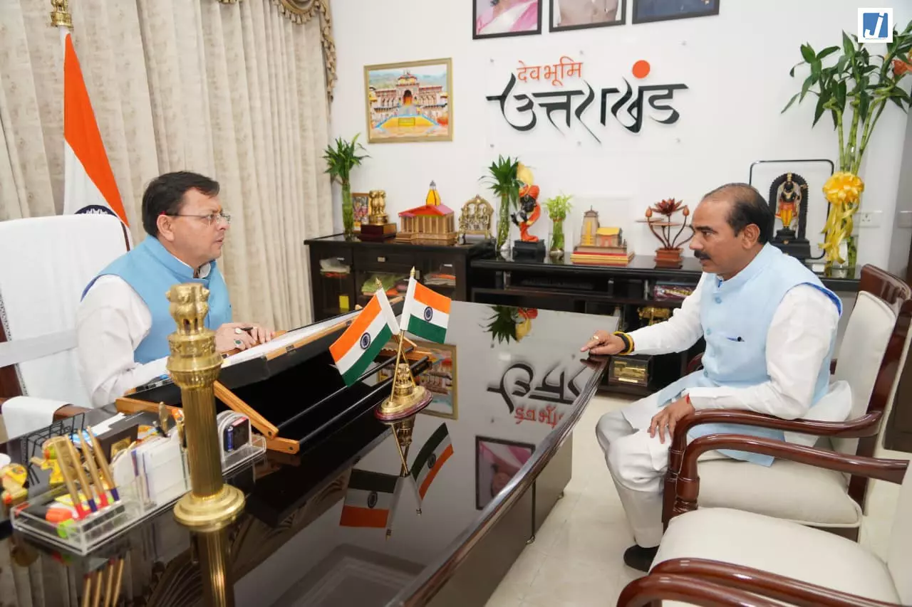 मुख्यमंत्री पुष्कर सिंह धामी से लोकसभा सांसद अजय टम्टा ने की शिष्टाचार भेंट मुख्यमंत्री पुष्कर सिंह धामी से लोकसभा सांसद अजय टम्टा ने की शिष्टाचार भेंट