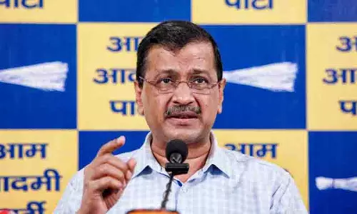 दिल्ली SIR में केजरीवाल परिवार को नोटिस