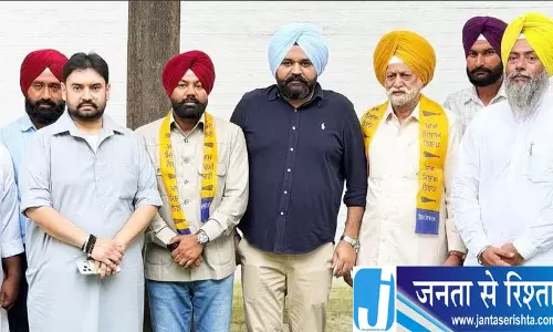 शिअद को झटका रणजीत सिंह AAP में शामिल शिअद को झटका रणजीत सिंह AAP में शामिल