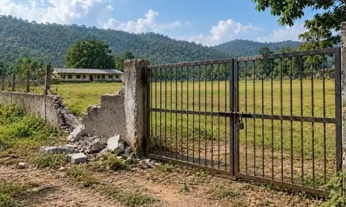 असम-मेघालय बॉर्डर पर तनाव: माइखुली फील्ड में घुसा एक समूह असम-मेघालय बॉर्डर पर तनाव: माइखुली फील्ड में घुसा एक समूह