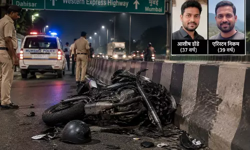दहिसर में दर्दनाक हादसा, वेस्टर्न एक्सप्रेस हाईवे पर बाइक डिवाइडर से टकराई; दो दोस्तों की मौत दहिसर में दर्दनाक हादसा, वेस्टर्न एक्सप्रेस हाईवे पर बाइक डिवाइडर से टकराई; दो दोस्तों की मौत