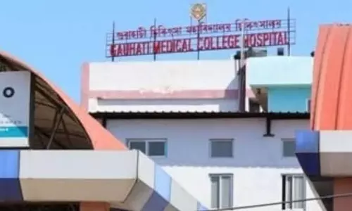 असम: GMCH ICU में मॉनिटर में धमाका, 10 मरीज़ों को दूसरी जगह भेजा गया असम: GMCH ICU में मॉनिटर में धमाका, 10 मरीज़ों को दूसरी जगह भेजा गया