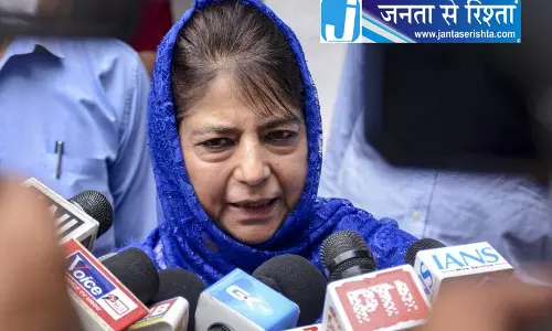 पीडीपी, मीरवाइज ने गुरेज घाटी में तंत्र कार्यक्रम रोकने की मांग की पीडीपी, मीरवाइज ने गुरेज घाटी में तंत्र कार्यक्रम रोकने की मांग की