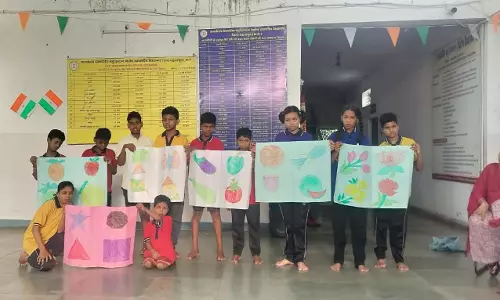 सेवा संकल्प अभियान के तहत दिव्यांग बच्चों ने चित्रों में उकेरे अपने सपनों का भारत सेवा संकल्प अभियान के तहत दिव्यांग बच्चों ने चित्रों में उकेरे अपने सपनों का भारत