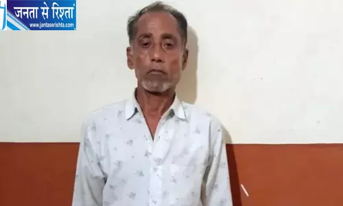 शहजादनगर में पुलिस मुठभेड़ के बाद दो गो तस्कर गिरफ्तार, पैर में गोली लगने से भतीजा घायल शहजादनगर में पुलिस मुठभेड़ के बाद दो गो तस्कर गिरफ्तार, पैर में गोली लगने से भतीजा घायल