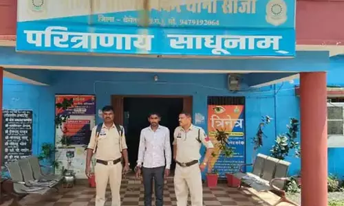 गौवंश तस्करी पर कार्रवाई, 3 मवेशियों से भरी पिकअप जब्त चालक गिरफ्तार