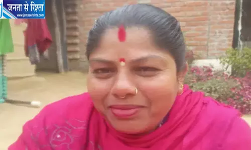 कर्नाटक में धान रोपाई के दौरान महिला को सांप ने डसा, मैसूर में मौत; शव एंबुलेंस से लाया गया कर्नाटक में धान रोपाई के दौरान महिला को सांप ने डसा, मैसूर में मौत; शव एंबुलेंस से लाया गया