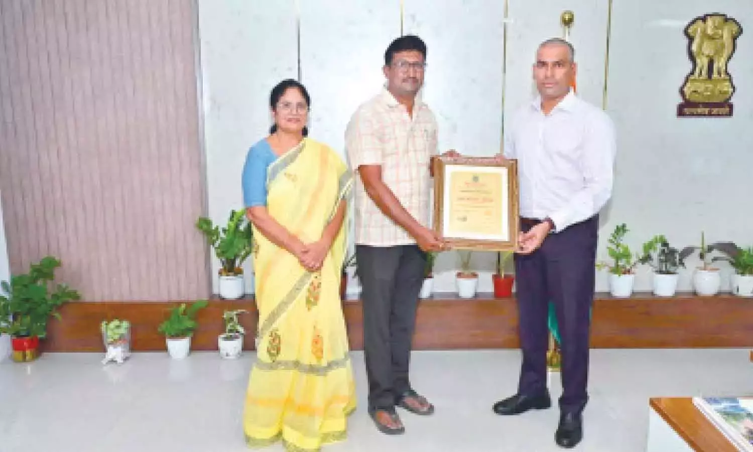 Andhra: नरसिंगपुरम पंचायत को आईएसओ 41001 प्रमाणन मिला