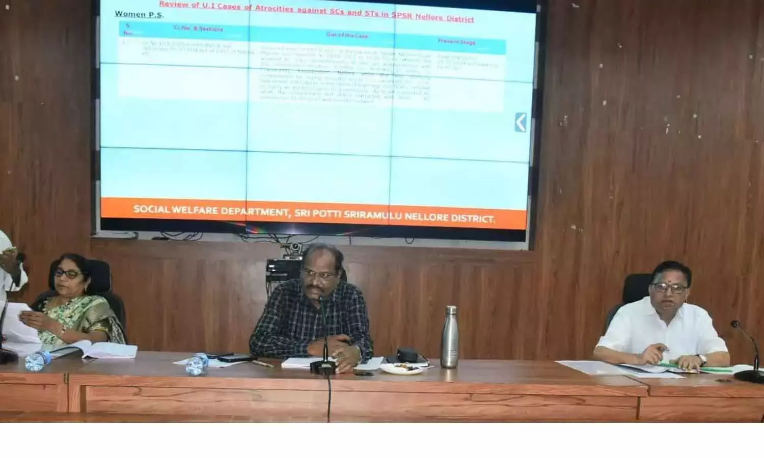 Andhra: झूठे या गैरकानूनी मामले दर्ज करने के खिलाफ सख्त निर्देश जारी किए गए Andhra: झूठे या गैरकानूनी मामले दर्ज करने के खिलाफ सख्त निर्देश जारी किए गए