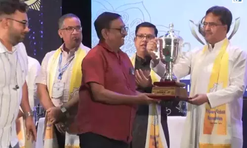 त्रिपुरा क्रिकेट एसोसिएशन के अवॉर्ड समारोह में पहुंचे सीएम माणिक साहा त्रिपुरा क्रिकेट एसोसिएशन के अवॉर्ड समारोह में पहुंचे सीएम माणिक साहा