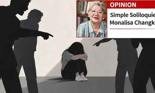 नागालैंड में बुलीइंग की सच्चाई: समाज को इससे आँखें क्यों नहीं मूँदनी चाहिए नागालैंड में बुलीइंग की सच्चाई: समाज को इससे आँखें क्यों नहीं मूँदनी चाहिए