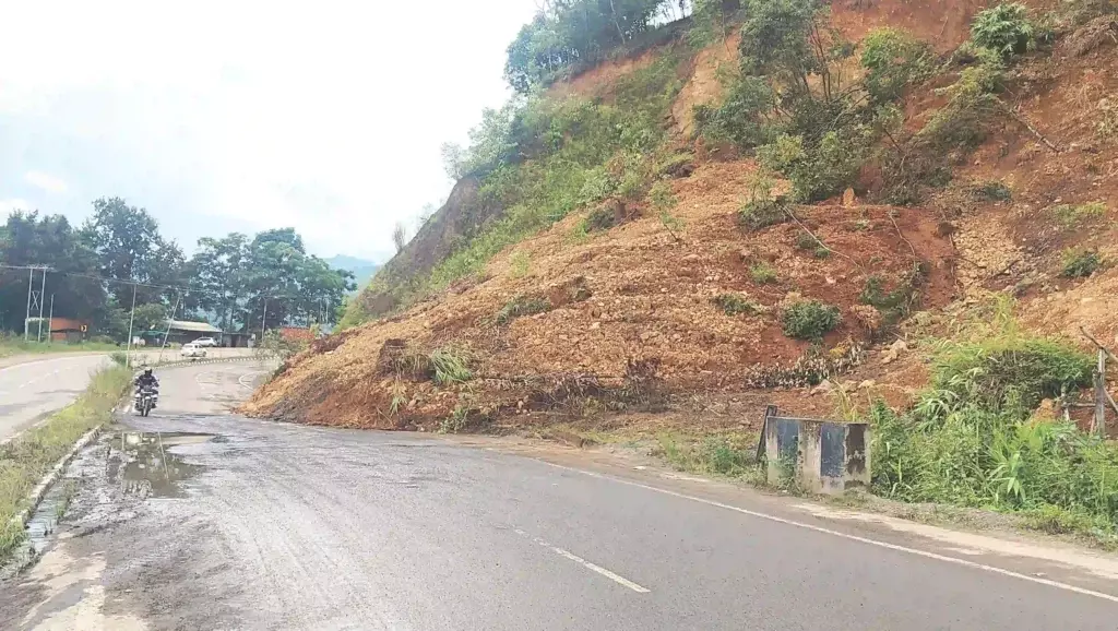 NH-29 की बिगड़ती हालत सुरक्षा को लेकर चिंता बढ़ा रही