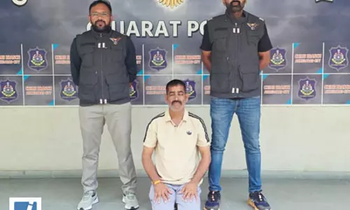 अहमदाबाद क्राइम ब्रांच ने राजस्थान में हत्या के आरोपी को पकड़ा अहमदाबाद क्राइम ब्रांच ने राजस्थान में हत्या के आरोपी को पकड़ा