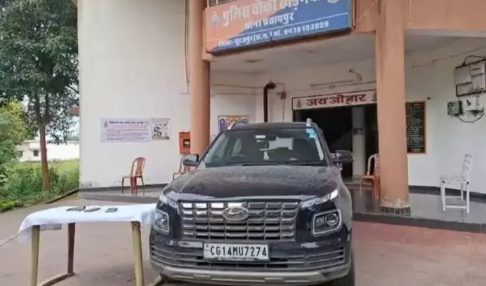 हवाई फायरिंग कर हाइवा चालक को धमकाया, मारपीट के बाद मोबाइल छीनने की कोशिश हवाई फायरिंग कर हाइवा चालक को धमकाया, मारपीट के बाद मोबाइल छीनने की कोशिश