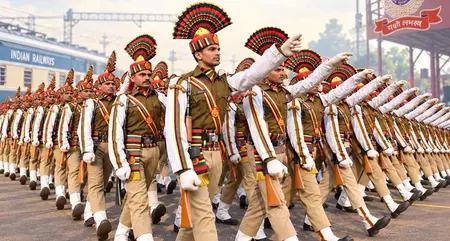 RPF स्थापना दिवस पर केंद्रीय मंत्री गडकरी और सीएम योगी समेत कई नेताओं ने दी बधाई RPF स्थापना दिवस पर केंद्रीय मंत्री गडकरी और सीएम योगी समेत कई नेताओं ने दी बधाई