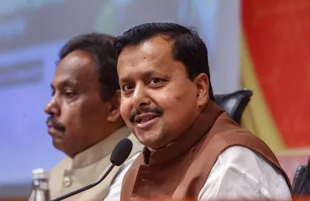 BJP की आईटी और सोशल मीडिया टीम की बैठक, नितिन नवीन और बीएल संतोष करेंगे अध्यक्षता BJP की आईटी और सोशल मीडिया टीम की बैठक, नितिन नवीन और बीएल संतोष करेंगे अध्यक्षता