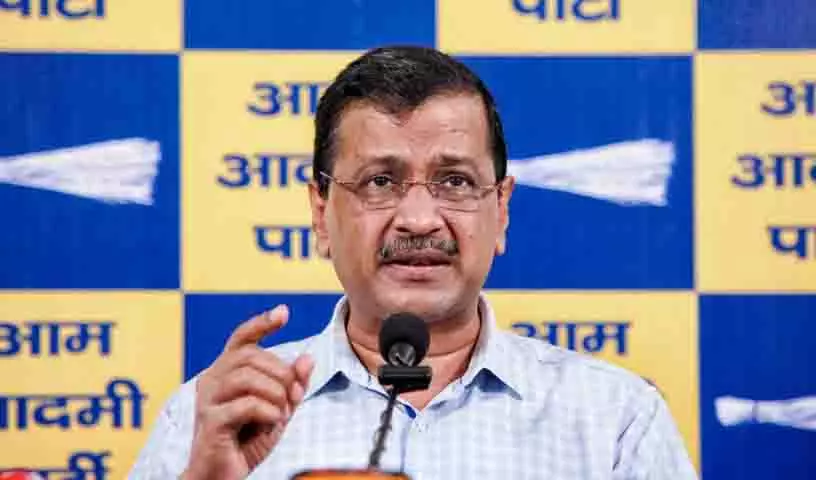 दिल्ली SIR में केजरीवाल परिवार को नोटिस दिल्ली SIR में केजरीवाल परिवार को नोटिस