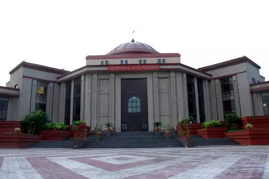 पति को मोटा-सांवला कहने पर नहीं मिला तलाक, हाईकोर्ट का अहम फैसला पति को मोटा-सांवला कहने पर नहीं मिला तलाक, हाईकोर्ट का अहम फैसला