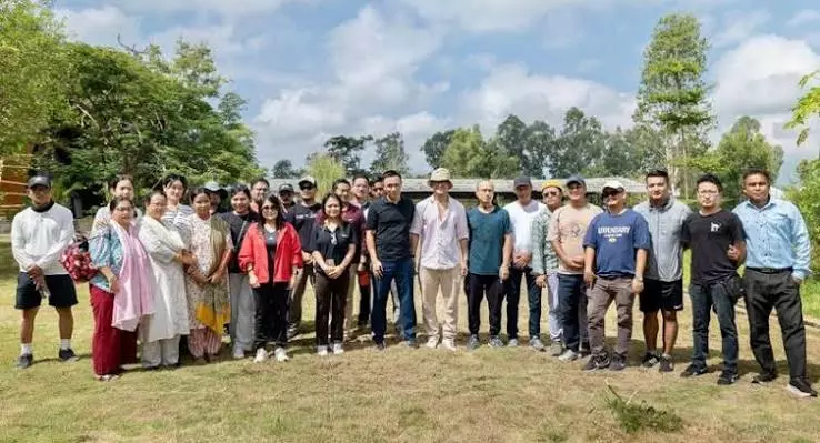 वर्ल्ड टूरिज़्म डे 2026: संगाई एथनिक पार्क में विशेष सफाई अभियान वर्ल्ड टूरिज़्म डे 2026: संगाई एथनिक पार्क में विशेष सफाई अभियान