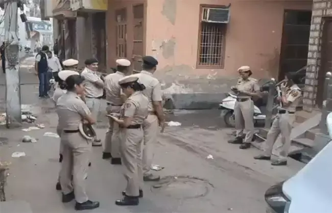 Rewari: अभियान चलाकर पुलिस ने छह तस्करों को दबोचा Rewari: अभियान चलाकर पुलिस ने छह तस्करों को दबोचा