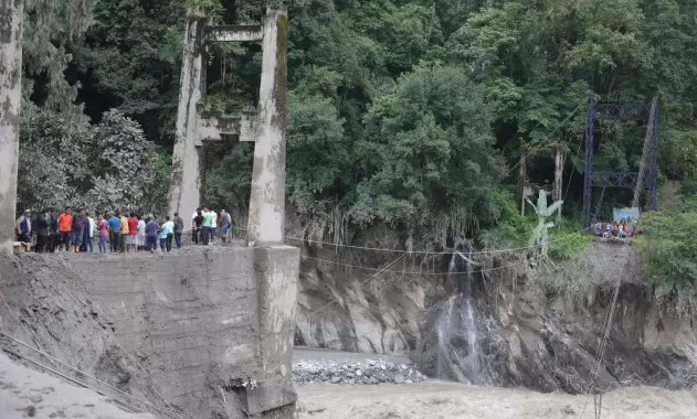 जलवायु संकट से निपटने के इंतजामों की हाईकोर्ट ने की समीक्षा जलवायु संकट से निपटने के इंतजामों की हाईकोर्ट ने की समीक्षा